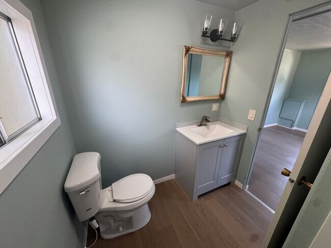 Foto del edificio - Newly Remodeled Manufactured Home