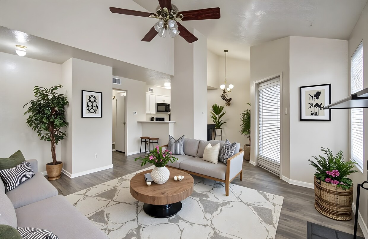 Primary Photo - 2021 Spenwick Dr