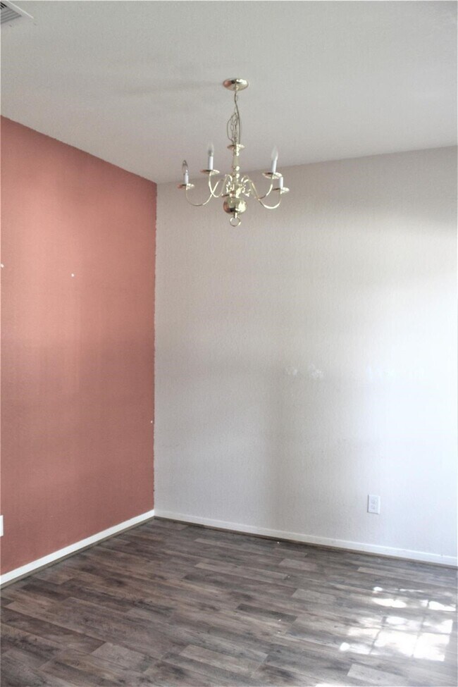 Foto del edificio - 3006 Teak Forest Trail