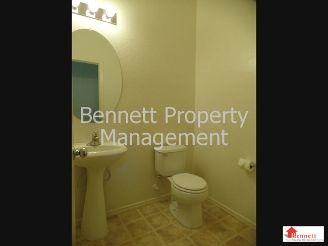 Building Photo - 41165 N Cambria Dr