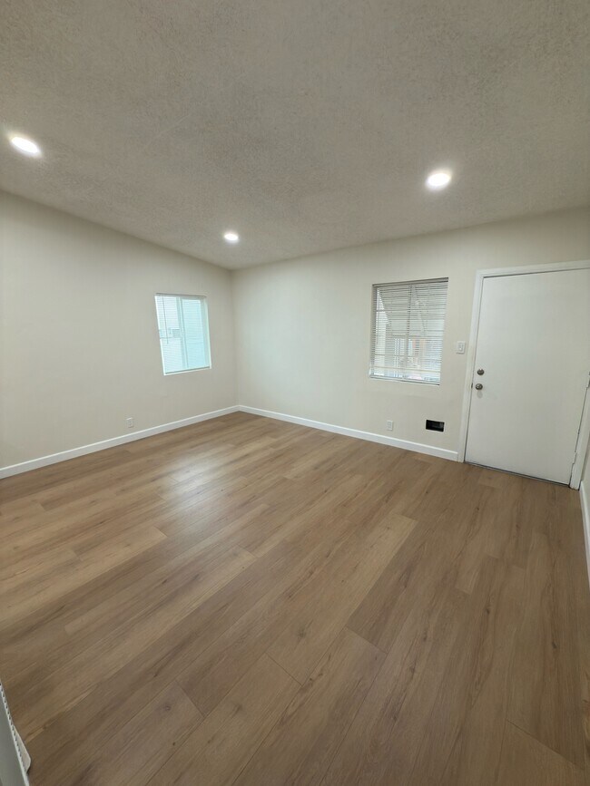 Foto del edificio - 2926 E Cade St