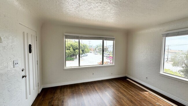 Foto del edificio - West Redwood