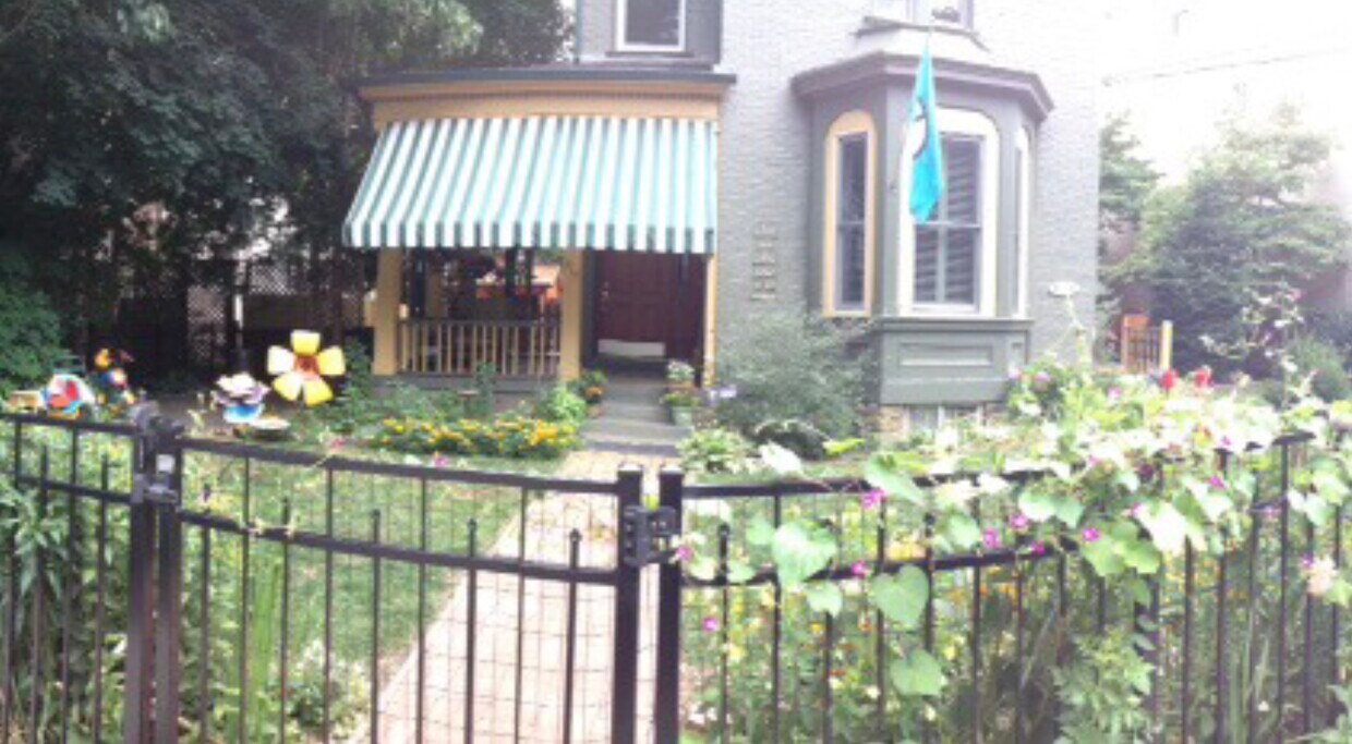Primary Photo - 919 S Aiken Ave