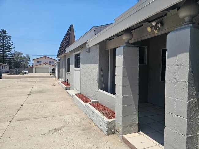 Foto del edificio - 1153-1155 Emory Street