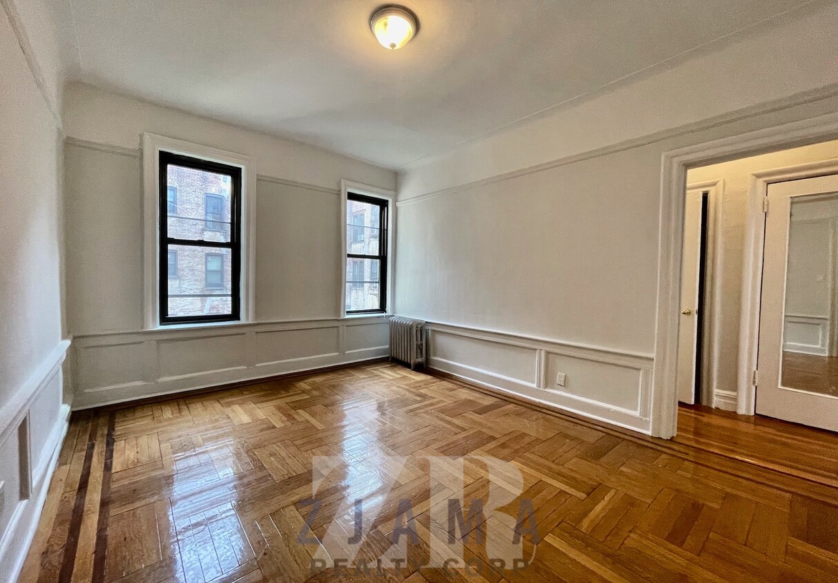 Primary Photo - 1289 Union St