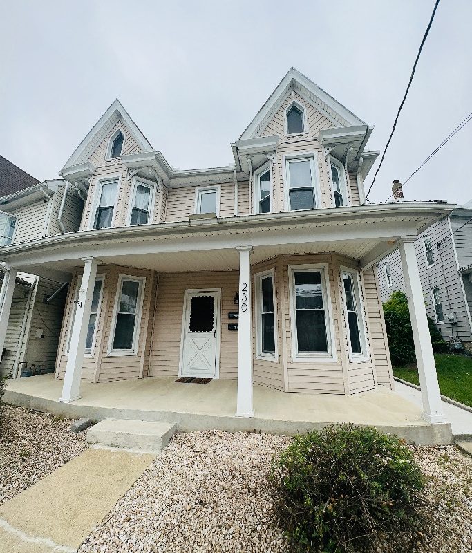 230 E Orange St Unit B, Shippensburg, PA 17257 Room for Rent in