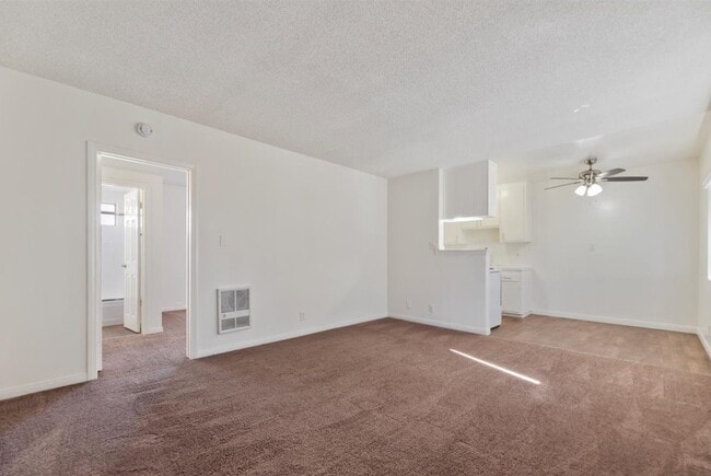 Building Photo - 16405 Cornuta Apartments