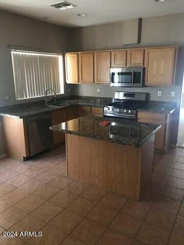 Foto del edificio - 4216 N 125th Ave