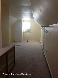 Building Photo - 3 br, 1 bath House - 3934 Kennison Ave