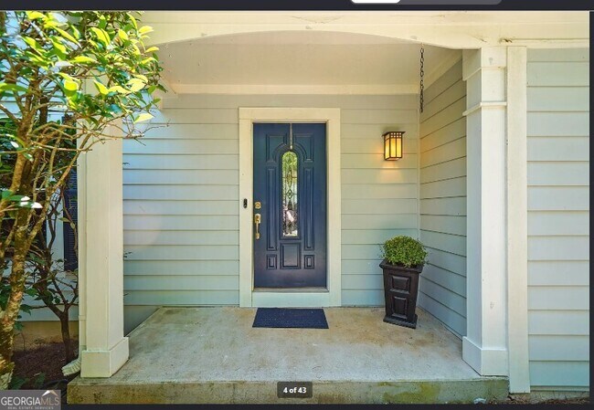 Building Photo - 3075 Glen Knolls Ct