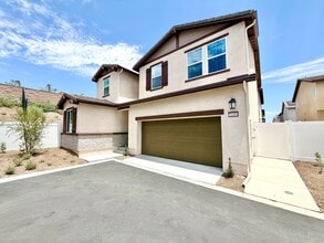 Building Photo - 31404 Lolite Dr