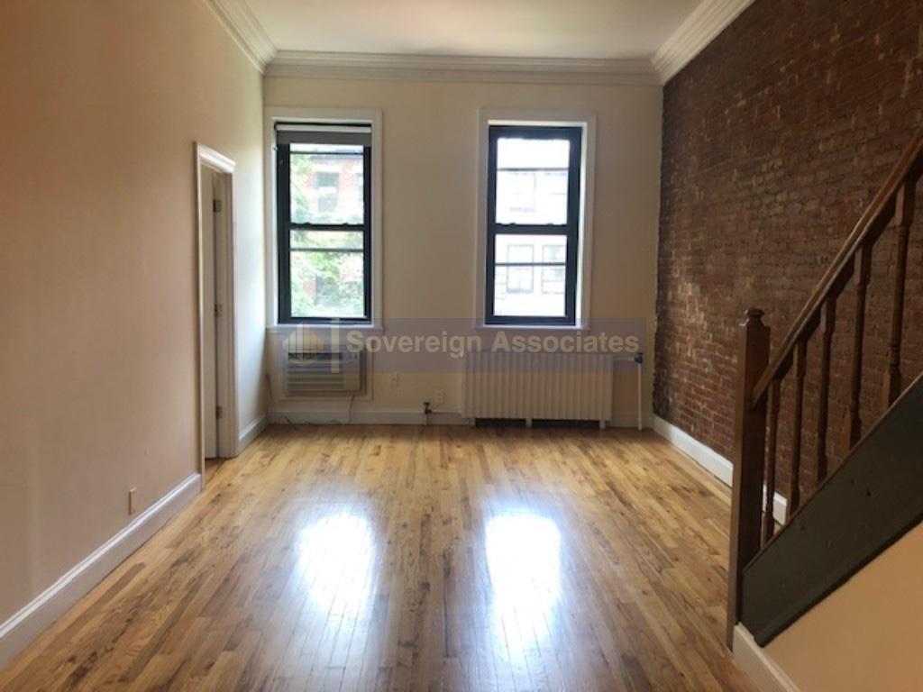 Primary Photo - 126 West 82nd Street