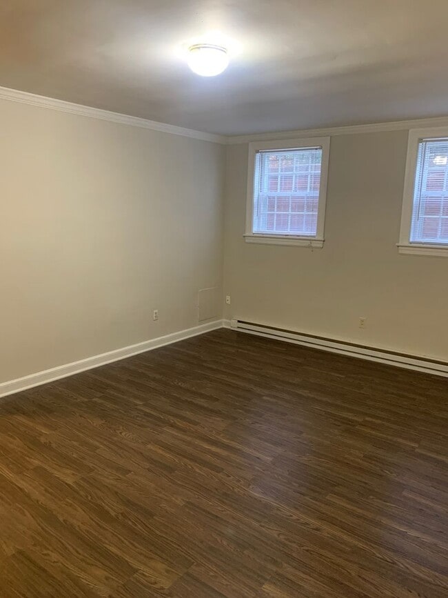 Photo - 807 W End Blvd Apartment