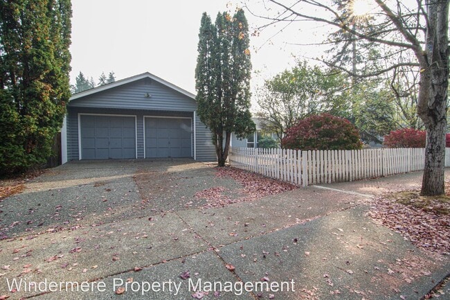 Building Photo - 3 br, 2 bath House - 9802 117th Pl NE