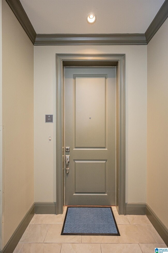 Foto del edificio - 350 19th St S