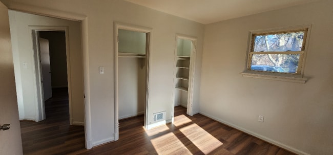 Foto del edificio - 1001 Orchard Way