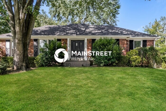 4 Bedroom Pet-Friendly Home in Louisville, KY with Main Street Renewal - 4 Bedroom Pet-Friendly Home in Louisville, KY with Main Street Renewal