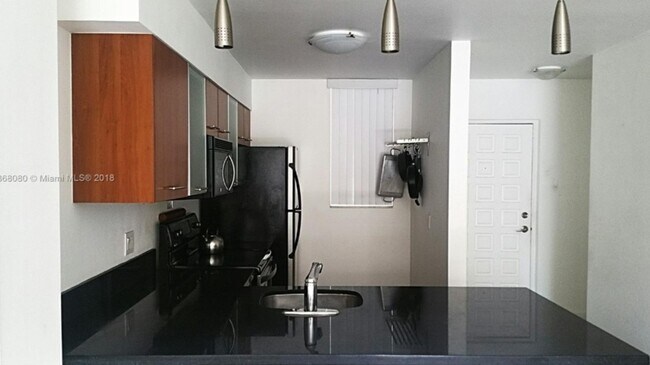 Granite counters & SS Appliances - 750 NE 64th St