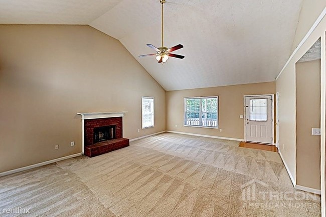 Building Photo - 75 Shadowbrook Trace