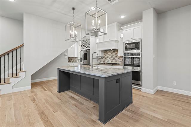 Foto del edificio - 568 Courtyard Ln