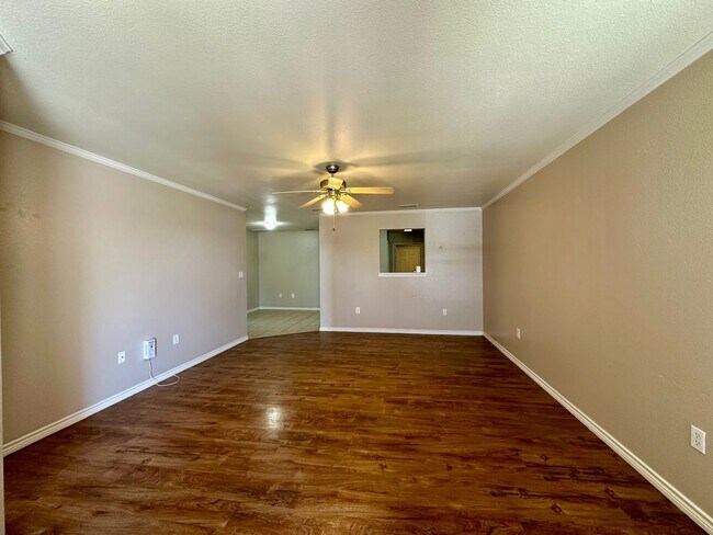 Foto del edificio - 602 N Bangor Ave