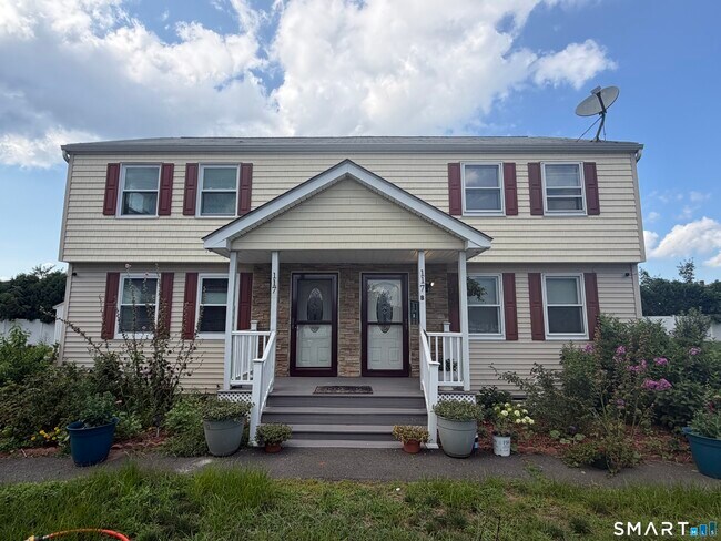 Foto del edificio - 117 Footpath Ln