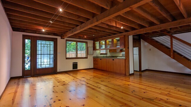 Foto del edificio - 1658 Filbert St
