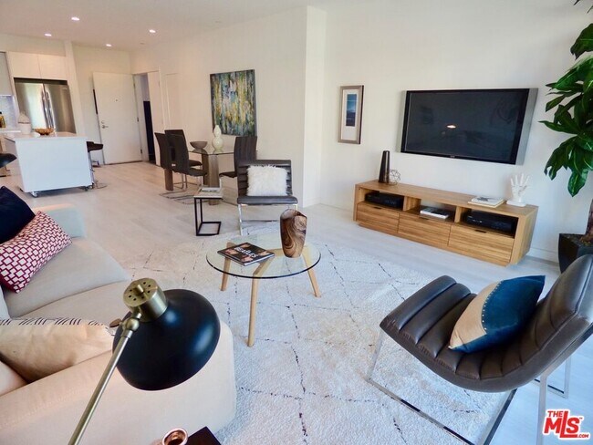 Building Photo - 1731 Federal Ave