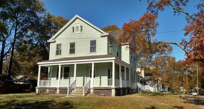 Building Photo - 3151 Moody Ave