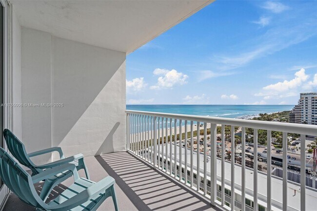 Foto del edificio - 5401 Collins Ave