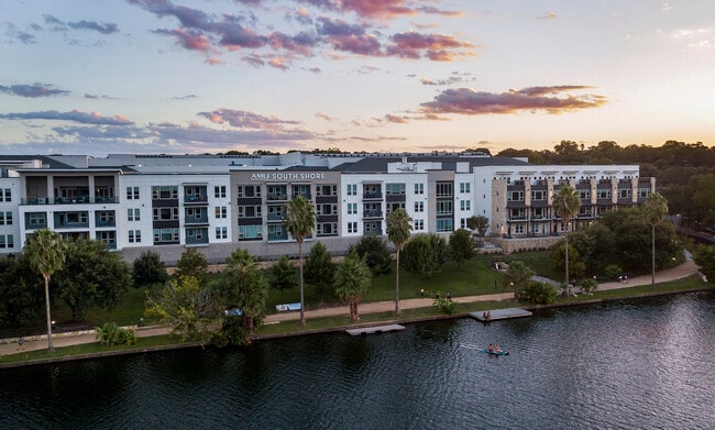 Building Photo - AMLI South Shore