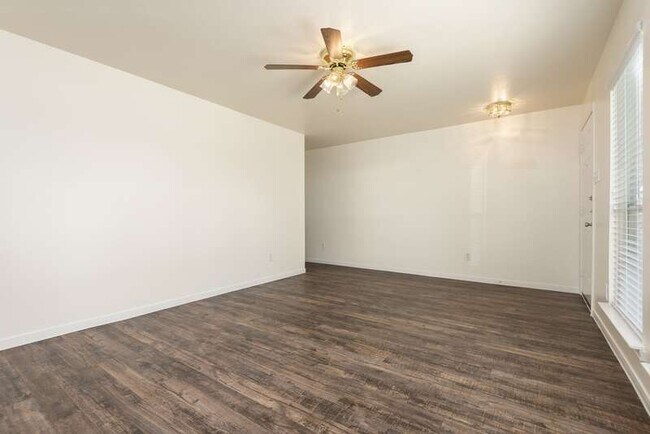 Foto del edificio - 2119 Roatan Calle