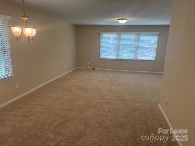 Building Photo - 294 Spicewood Cir