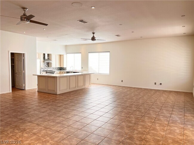 Building Photo - 41 Sahalee Dr