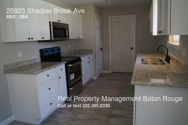 Building Photo - 25923 Shadow Brook Ave