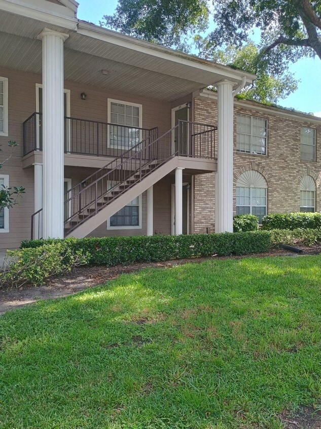 Primary Photo - Upgraded 2/2 condo near UCF