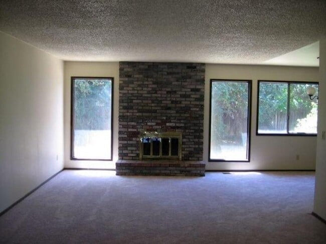 Foto del edificio - 5232 Bartlett Ave