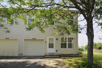 Building Photo - 14238 S Newberg Ct
