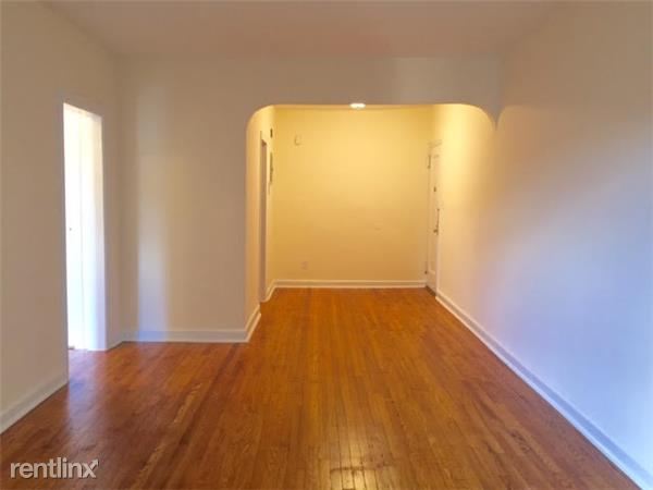 Primary Photo - 190 Waverly Pl