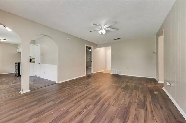 Building Photo - 6809 Yorkston St