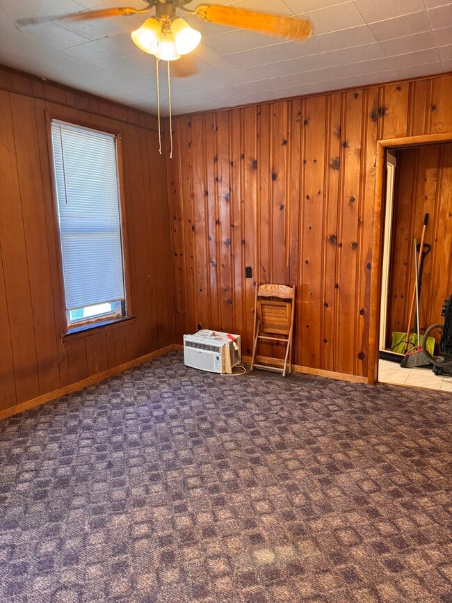 Building Photo - 2702 Plum St