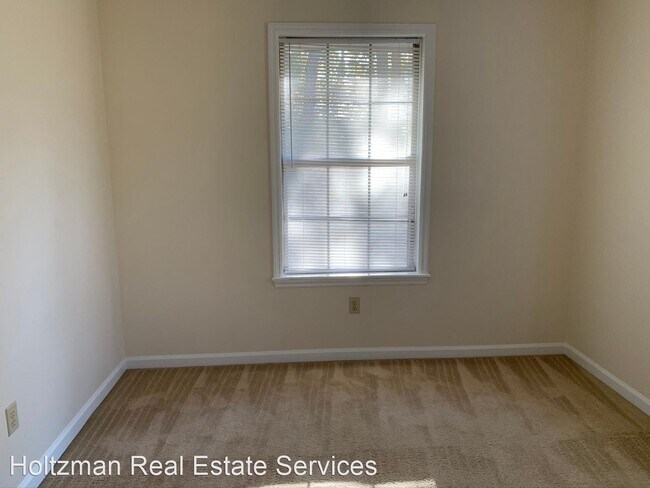 Building Photo - 3 br, 2 bath House - 98 J V Road