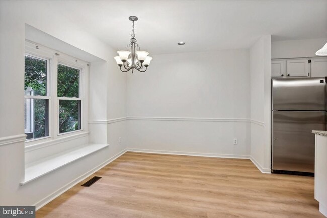 Building Photo - 3202 Eaton Ct