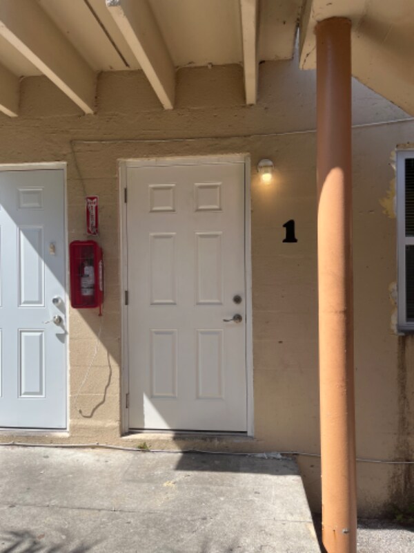 Building Photo - 812 19th St