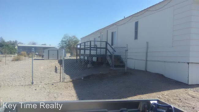 Building Photo - 5110 El Ganadero Dr