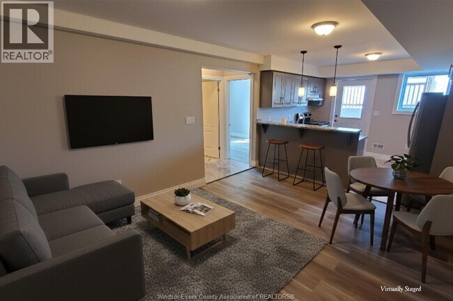 Photo du bâtiment - 3985 Grand Marais Rd E