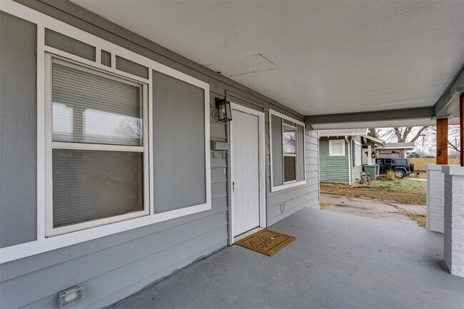 Building Photo - 1617 NW 31st St