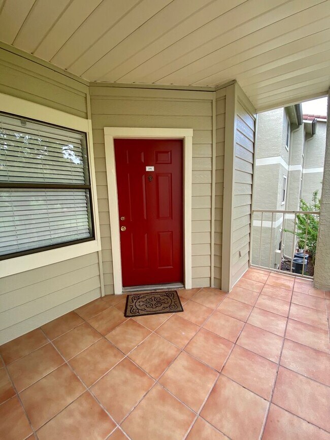Foto del edificio - Charming 2bed / 2bath Condo for Rent at Bl...