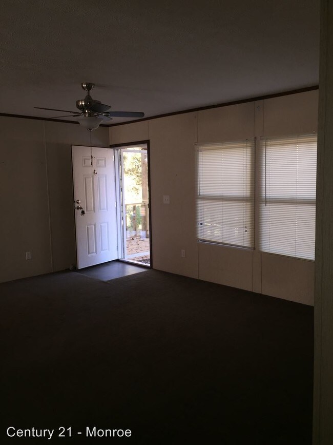 Building Photo - 123 Hilbert Dr