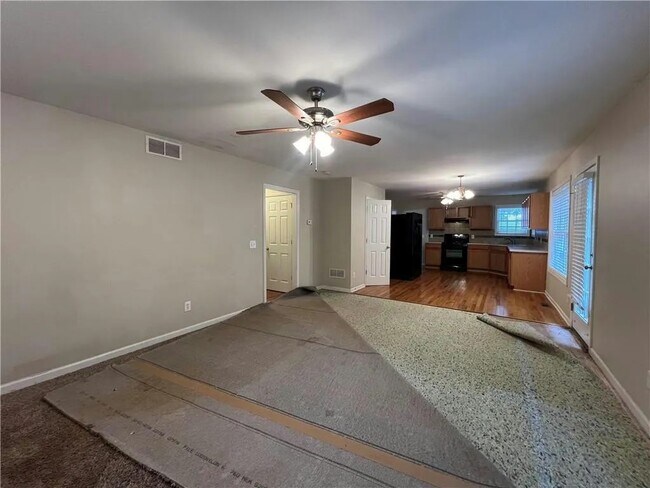 Building Photo - 202 Brick Mill Dr